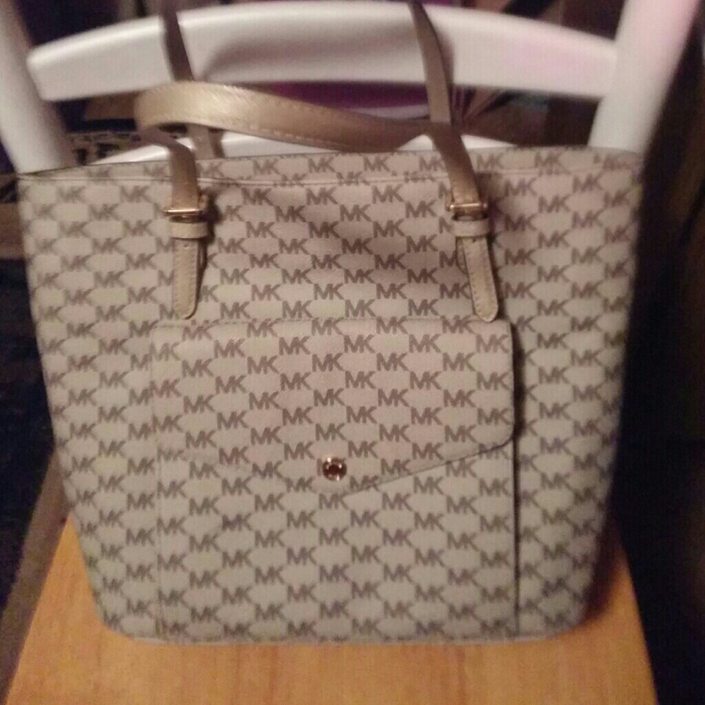 Michael kors large bag